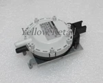 Huba Control 402.9300021 Differential Pressure Transmitter. Fixed Price $150.00.