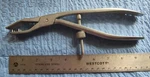 Stryker / Howmedica 6704-9-500 Dall-miles Holding Forceps Very Good Condition. Fixed Price $85.00.
