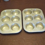 United Aircraft Products Muffinaire Aluminum 6-HOLE Pan 2-PIECE Set. Fixed Price $15.00.