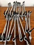 Silver Circuit Arm 3 Elbow - Phillips Respironics Used. Fixed Price $34.99.