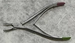 Aesculap FO409R Holding Forceps, 5-3/4 (m). Fixed Price $79.99.