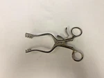 V. Mueller Su 3110 Weitlaner Retractor X 4 Prongs. Fixed Price $70.00.